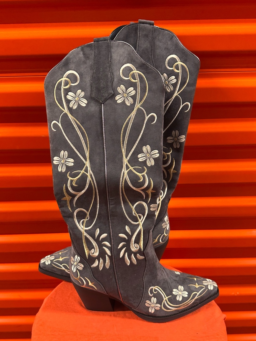NWOB-Embroidered Black Suede Heeled Cowboy Boots - Women